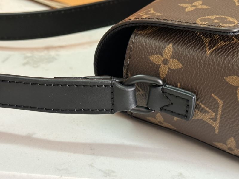 Mens Louis Vuitton Satchel Bags